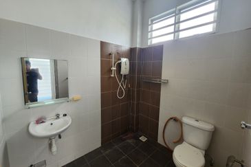 2 Storey Semi D Only RM430k ?!