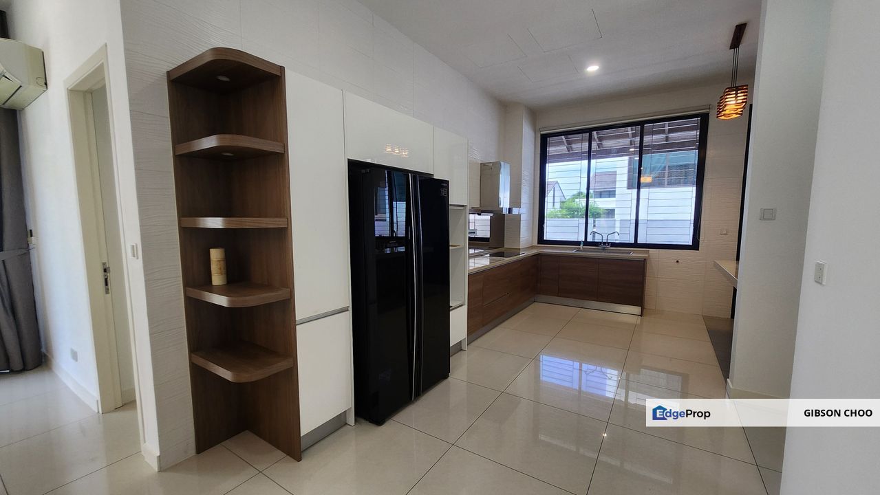 3 storey bungalow for sale in twin palms, bandar sungai long, cheras, kajang., Selangor, Kajang