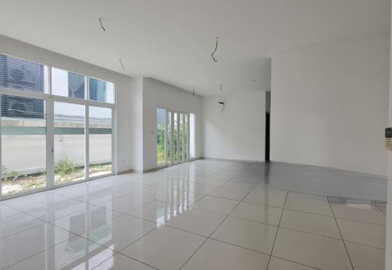 3 storey semi-d for sale in wira heights 3