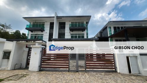 3 storey semi-d for sale in wira heights 3, Selangor, Kajang