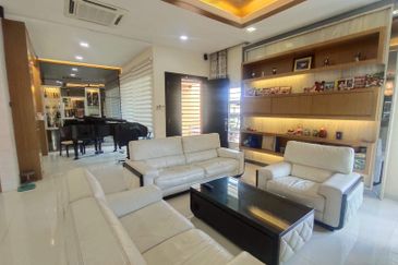 2 storey semi-d for sale in wira heights, bandar sungai long, kajang.