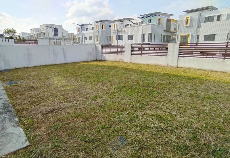 3 storey semi-d for sale in sunville, twin palms, bandar sungai long, cheras, kajang.