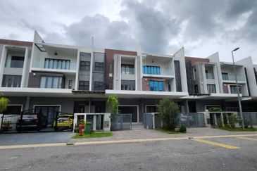 Pearl Residences (Taman Saujana Mutiara)