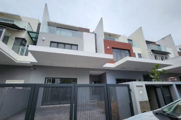 Pearl Residences (Taman Saujana Mutiara)