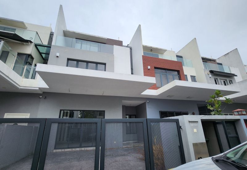 Pearl Residences (Taman Saujana Mutiara)