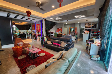 3 storey semi-d for sale in viridian, bandar sungai long, cheras, kajang.