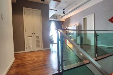 3 storey semi-d for sale in viridian, bandar sungai long, cheras, kajang.