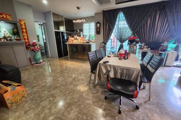 3 storey semi-d for sale in viridian, bandar sungai long, cheras, kajang.