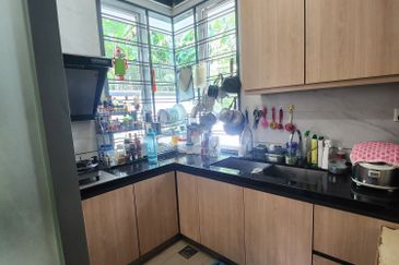 3 storey semi-d for sale in viridian, bandar sungai long, cheras, kajang.