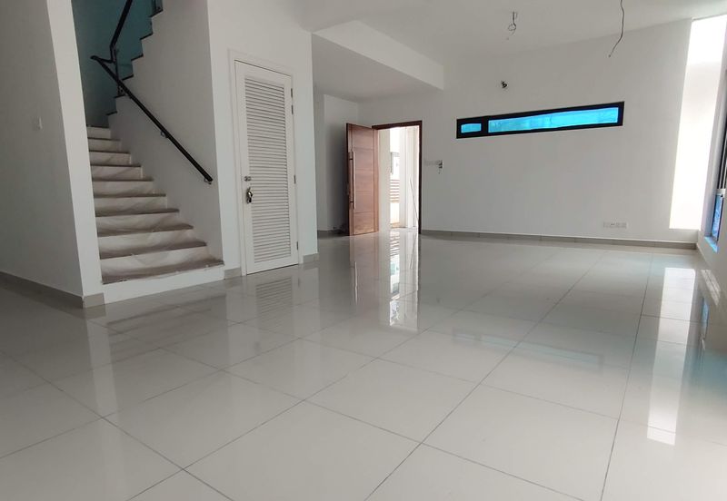 3 storey semi-d for sale in sunville, twin palms, bandar sungai long, cheras, kajang.