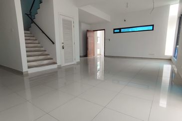 3 storey semi-d for sale in sunville, twin palms, bandar sungai long, cheras, kajang.
