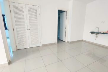 3 storey semi-d for sale in sunville, twin palms, bandar sungai long, cheras, kajang.