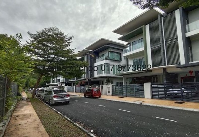 Surian Tropika Homes