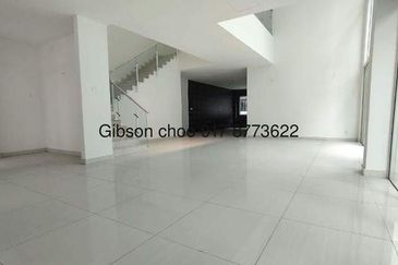 Surian Tropika Homes