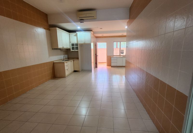 Bandar Mahkota Cheras