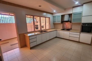 Bandar Mahkota Cheras