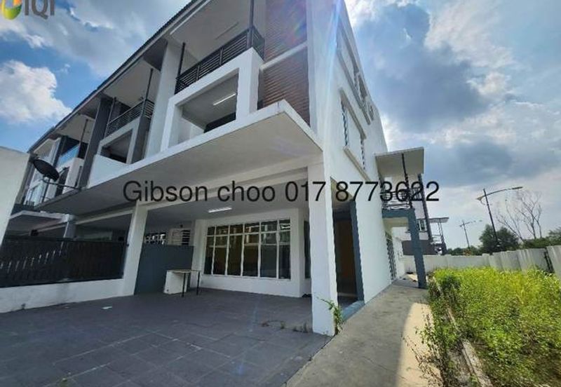 Surian Tropika Homes