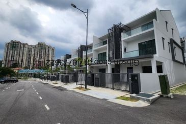 Orchid Hills (Residensi Bukit Orkid) @ 9 Miles
