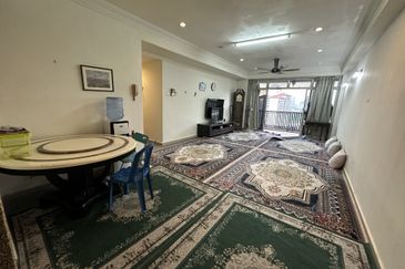 North Point Apartment Strategic Location 290m to Ampang Point!!