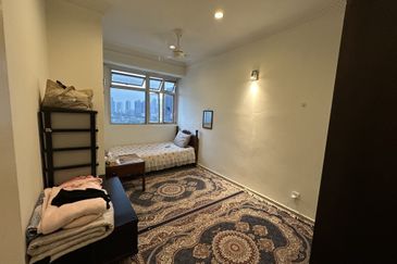 North Point Apartment Strategic Location 290m to Ampang Point!!