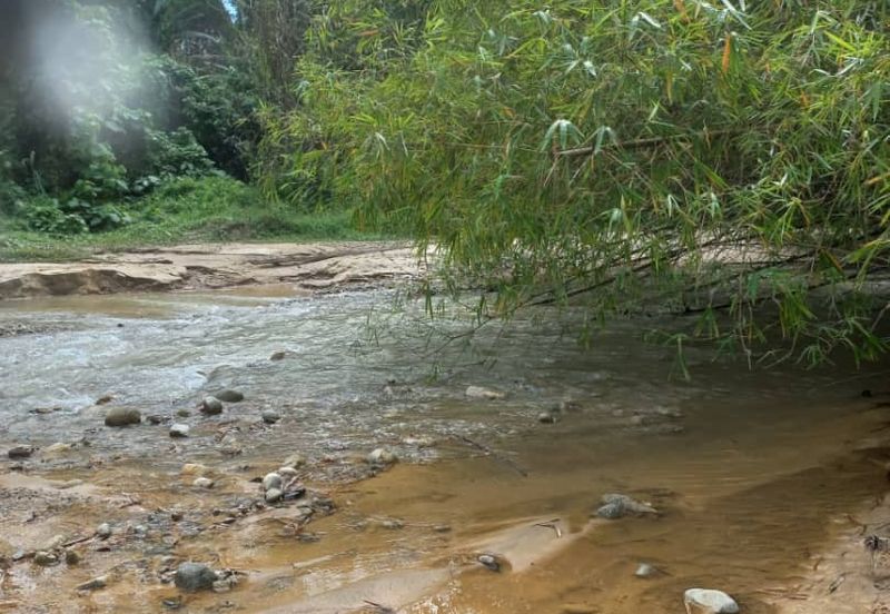 Land For Sale Sg. Lui Hulu Langat  Include River Suitable For Resort/ Healing!!