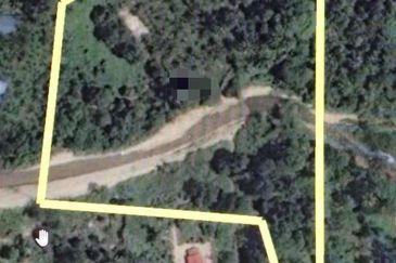 Land For Sale Sg. Lui Hulu Langat  Include River Suitable For Resort/ Healing!!