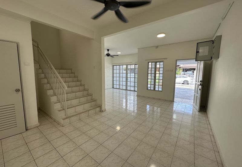 Double Storey BK5 For Rent 