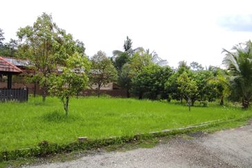 Bungalow Land Freehold in Kemensah, Melawati For Sale