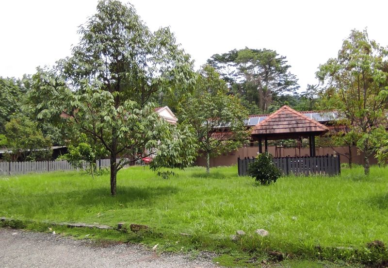 Bungalow Land Freehold in Kemensah, Melawati For Sale