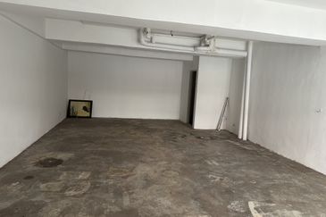 Low Cost Shop Flat Sri Pulai, Sri Kembangan