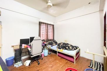 Apartment Taman Langat Murni