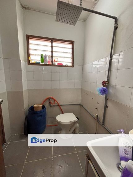 2 Storey Terrace Tmn Kantan Permai, Kajang, Selangor, Kajang