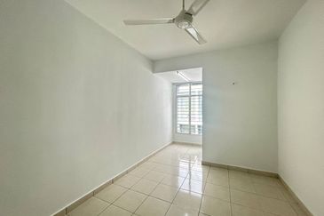 Bangi Avenue 3, Seksyen 7