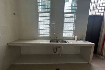 Bangi Avenue 3, Seksyen 7