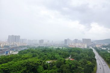 Platinum Splendor Residence