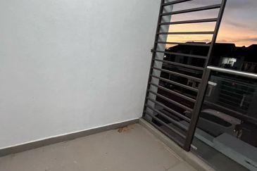 Dua Ruby Garden Residence