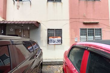 Bandar Bukit Tinggi 1 Apartment