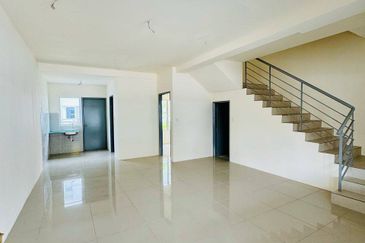 Ritma Perdana Townhouse @ LBS Alam Perdana