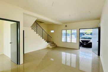 Ritma Perdana Townhouse @ LBS Alam Perdana