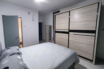 Apartment Saderi, Precinct 16