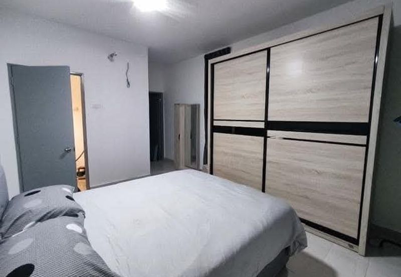 Apartment Saderi, Precinct 16