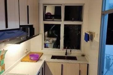 Apartment Saderi, Precinct 16