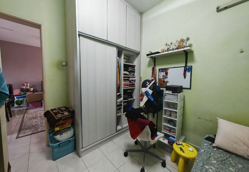 Puteri Bayu Apartment