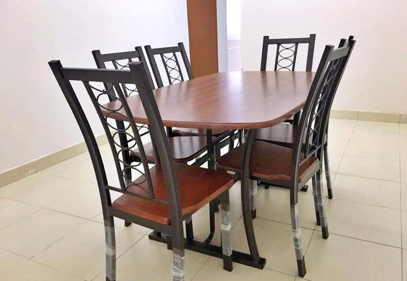 Taman Desa Saujana *