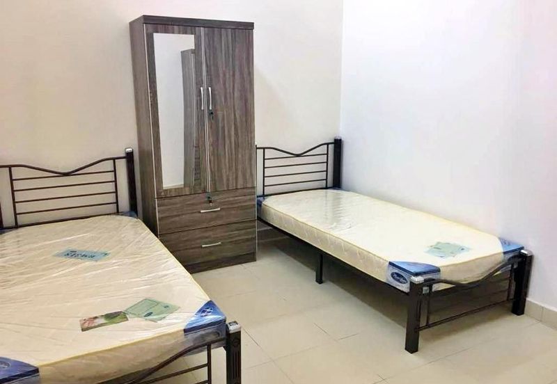 Taman Desa Saujana *