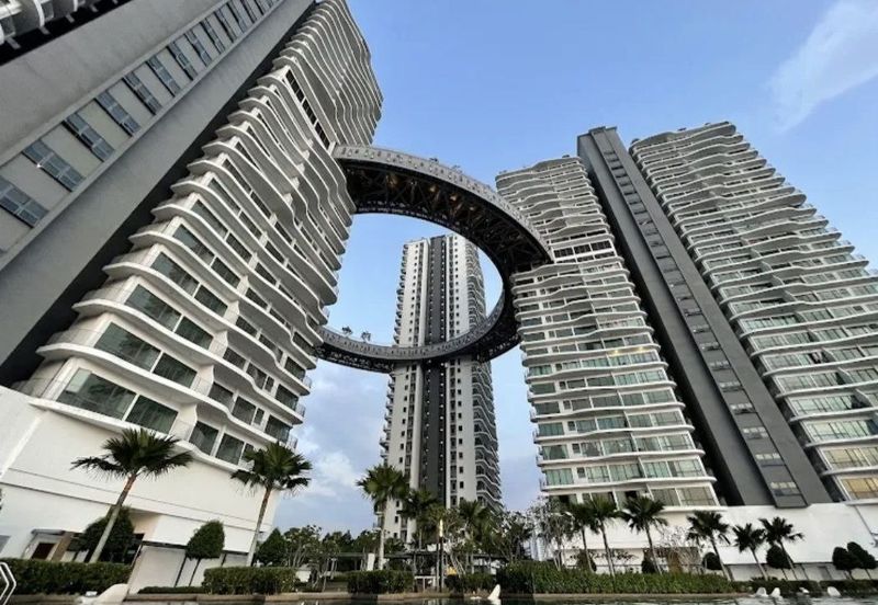 Datum Jelatek Residence