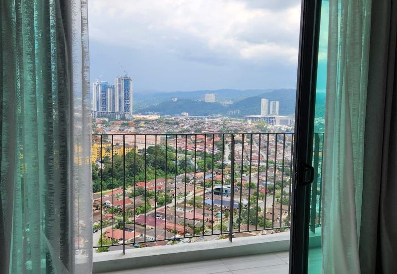 Datum Jelatek Residence