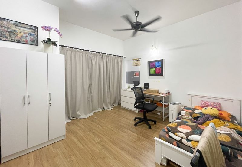 Laman Mawar @ Kota Seriemas