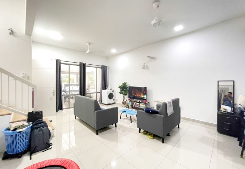 Laman Mawar @ Kota Seriemas