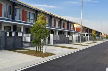 Casira 3 @ Bandar Bukit Raja